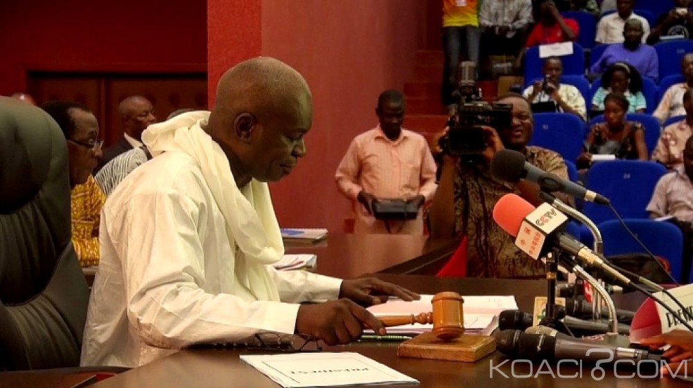 Burkina Faso: Modification de la constitution pour verrouiller l'article 37