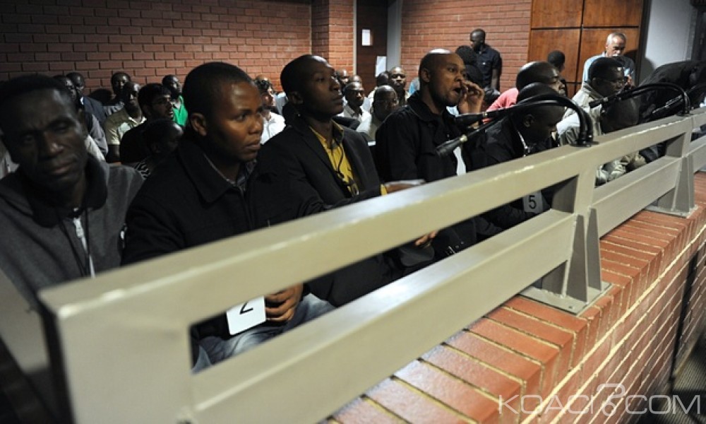 Afrique du Sud : Meurtre d'un chauffeur mozambicain, huit policiers condamnés à  15 ans de prison
