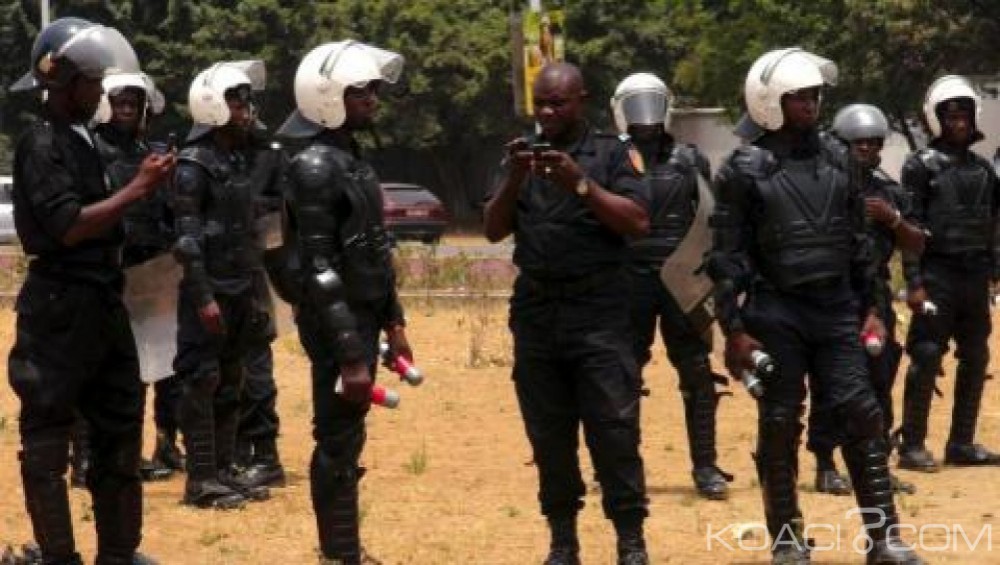 Guinée: Des responsables  sanctionnés après le lynchage de quatre prisonniers