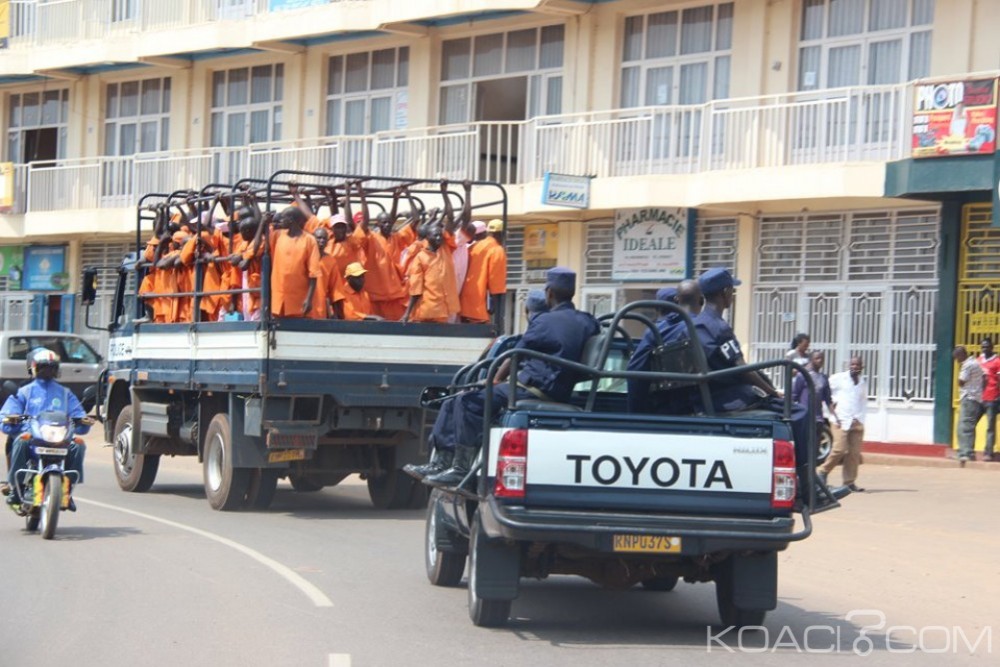 Burundi: Sous pression de l'UE, Bujumbura annonce la libération de 97 prisonniers anti-Nkurunziza