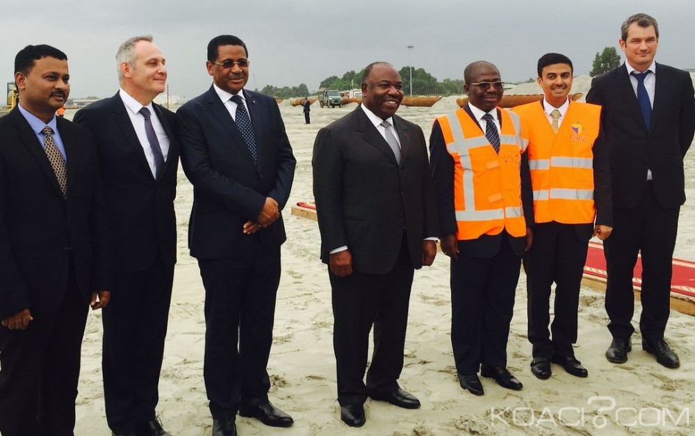 Gabon: Ali Bongo visite le site de création du  port minéralier et le «SuperCKdo» d'Owendo