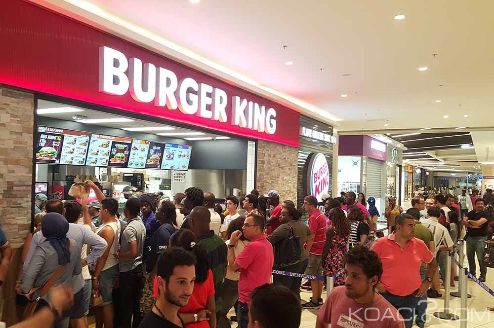 Côte d'Ivoire : Burger King pris dans «la folie PlaYce», plus de 1300 menus servis par jour !