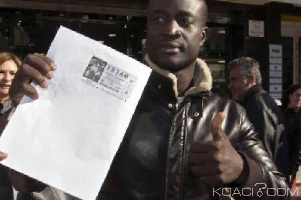 Sénégal : Arrivé en pirogue , un sénégalais remporte 400 000 euros au loto en Espagne