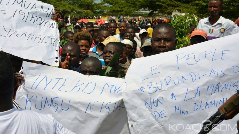 Burundi: A l'appel du gouvernement, des centaines de militants manifestent pour dire non aux troupes de l'UA