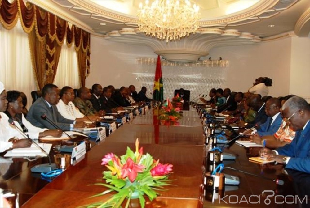 Burkina Faso: Démission du gouvernement de la transition, à  la vieille de l'installation du président élu