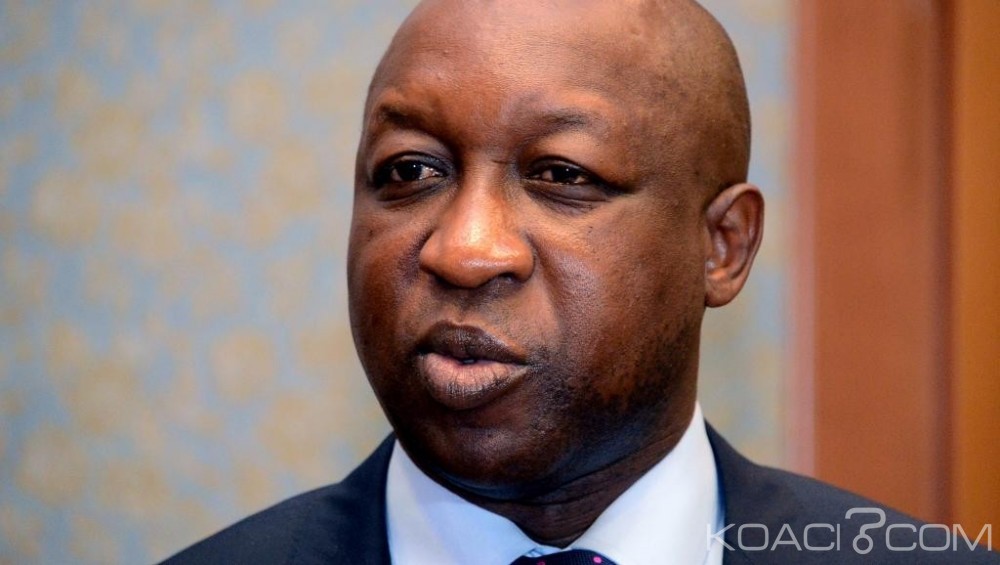 Burkina Faso : 29 ministres et 4 secrétaires d'Etat composent le nouveau gouvernement  de Kaboré