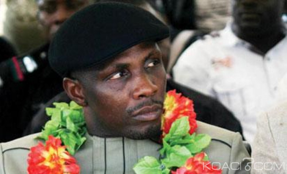 Nigeria  : Un mandat  d'arrêt émis contre un ex  rebelle accusé de vol et blanchiment  d'argent