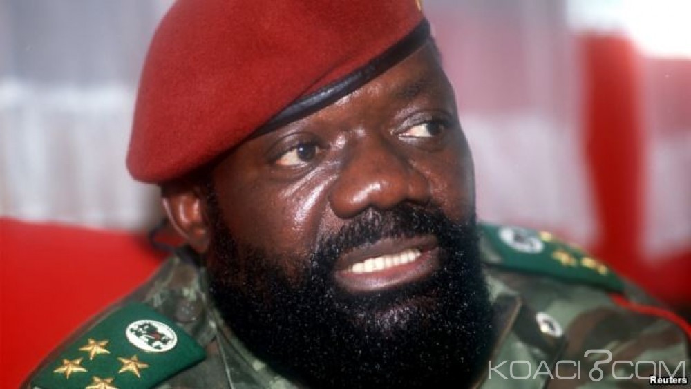 Angola: L'ex chef rebelle Jonas Savimbi dans un jeu vidéo, ses proches portent plainte