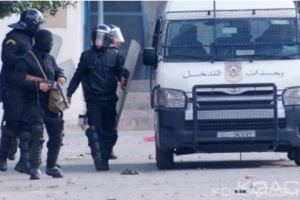 Tunisie: Un jeune policier  décède en dispersant une manifestation à  Kasserine