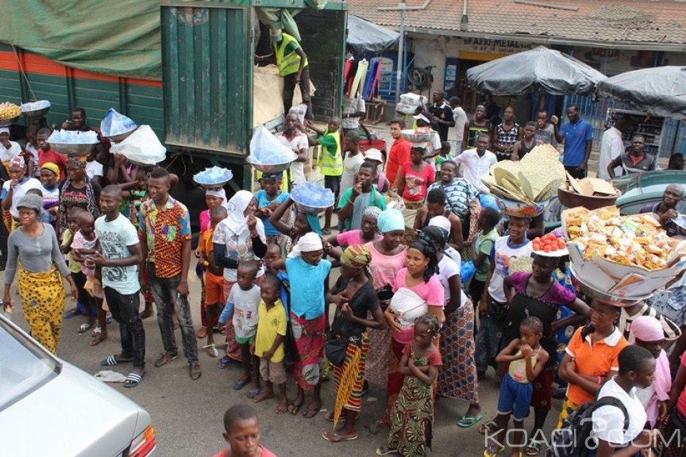 Côte d'Ivoire: Un microbe poignarde un élève et se fait lyncher à  mort à  Cocody Angré