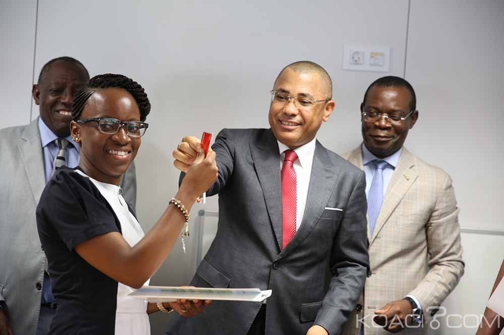 Gabon: Les 233 premiers bénéficiaires des logements sociaux reçoivent leurs clés