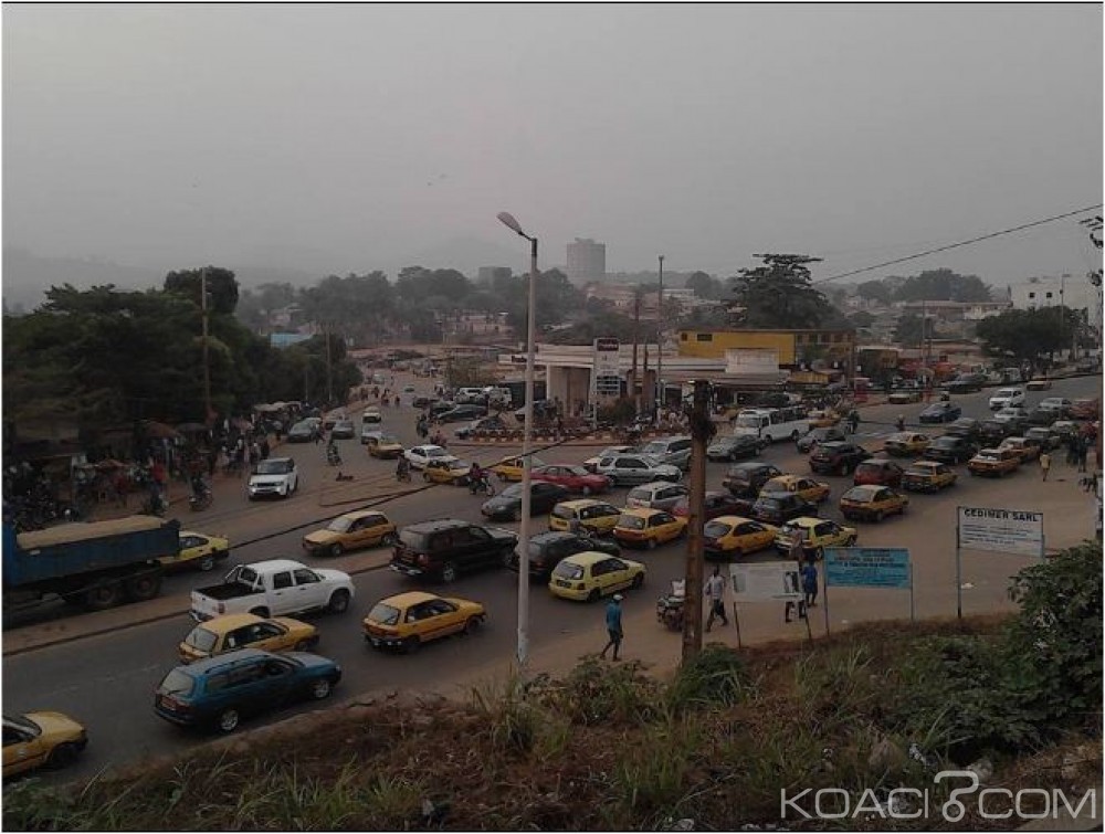 Cameroun: Yaoundé, pourquoi les taxis en commun transportent 6 personnes au lieu des 5 autorisées ?