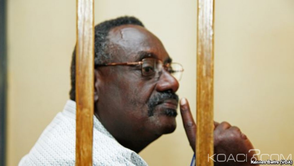 Ouganda: Le général David Sejusa maintenu en prison