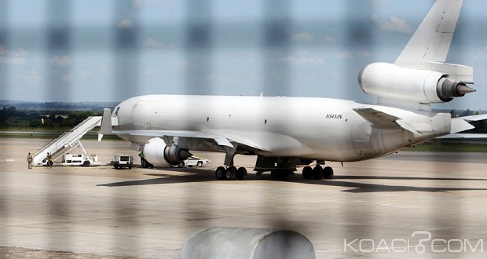 Zimbabwe: Un cadavre découvert dans un avion cargo américain