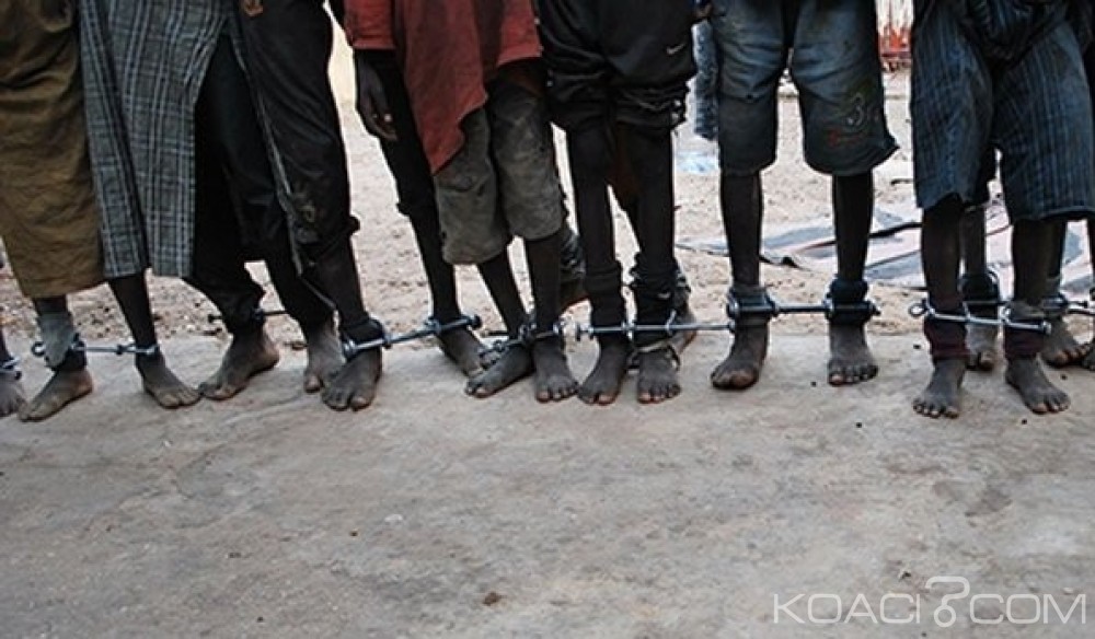 Sénégal : Un maître coranique arrêté à  Diourbel pour acte de torture, il enchaînait ses disciples