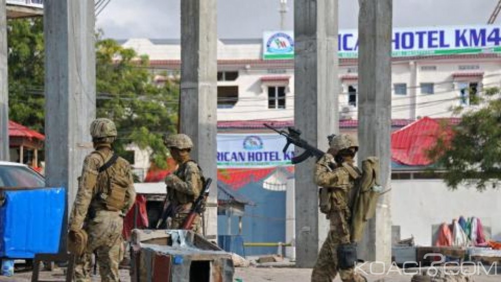 Somalie: Attaque islamiste contre un hôtel de Mogadiscio, 14 morts