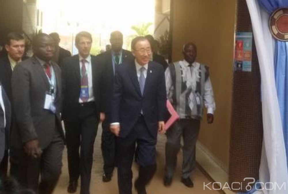 Burkina Faso: Depuis Ouaga, Ban Ki Moon salue la «maturité» et le courage du peuple burkinabé