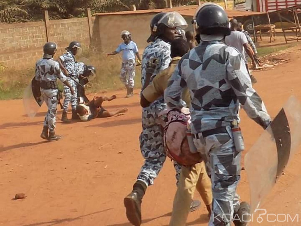 Côte d'Ivoire: Grève  des élèves à  San Pedro contre les feuilles de devoir payantes, la police se montre sans pitié