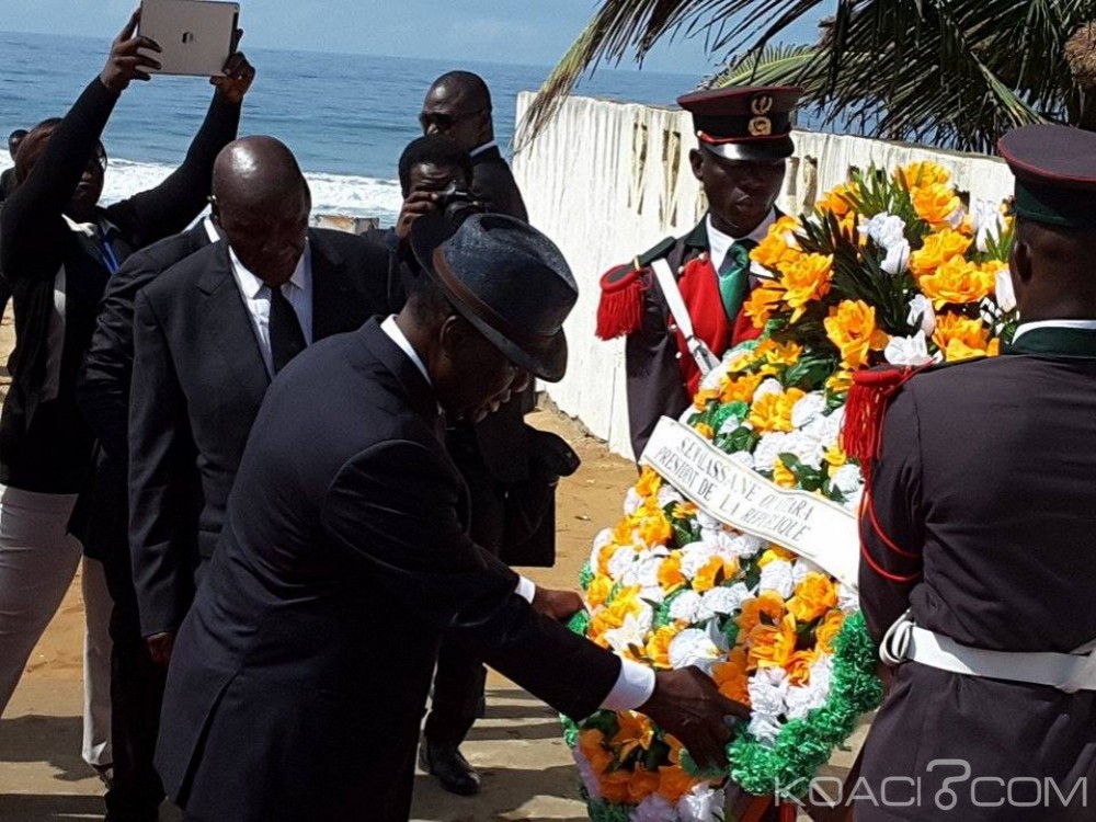 Côte d'Ivoire: Grand-Bassam, Ouattara dépose une gerbe de fleur et réaffirme que son pays ne se laissera pas intimider