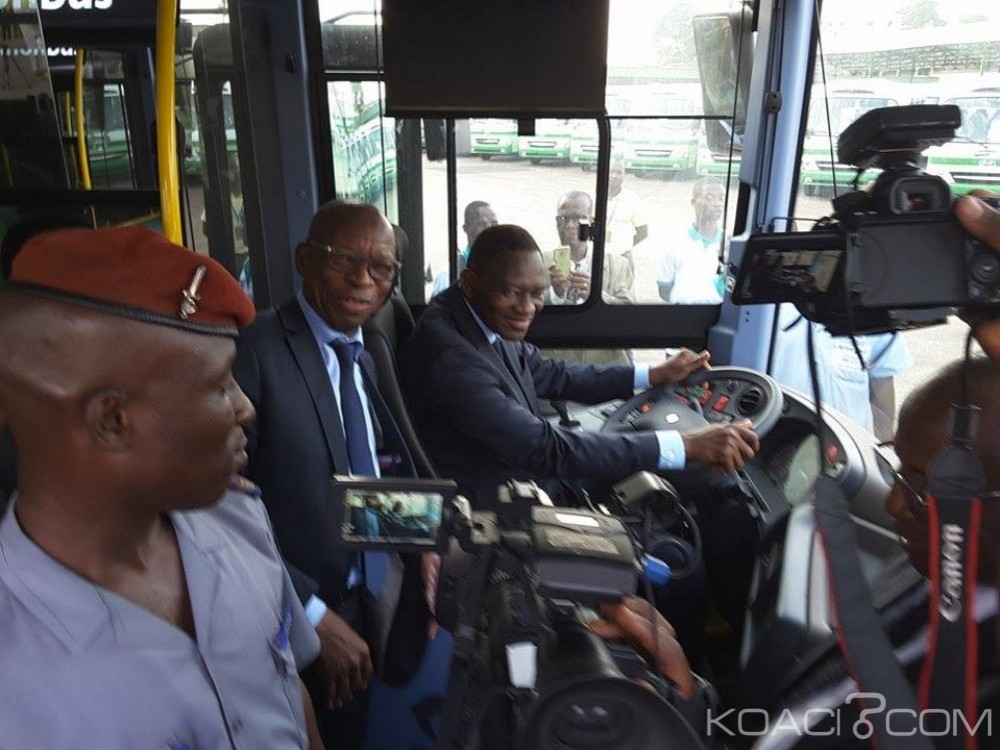 Côte d'Ivoire: Pollution de la ville d'Abidjan, Gaoussou Touré annonce la limitation de l'à¢ge d'importation des taxis à  5 ans