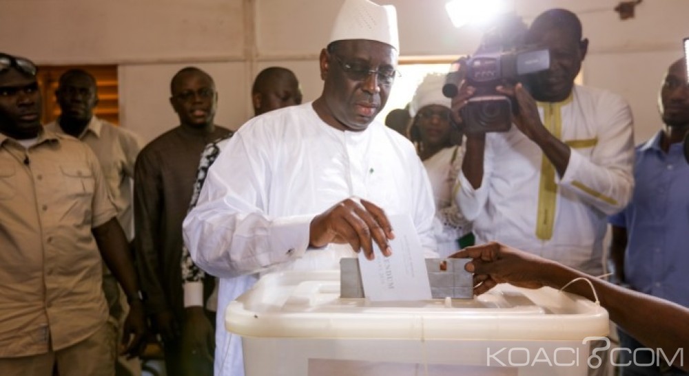 Sénégal: Scrutin référendaire, le OUI en passe de l'emporter avec un court avance et un faible taux de participation