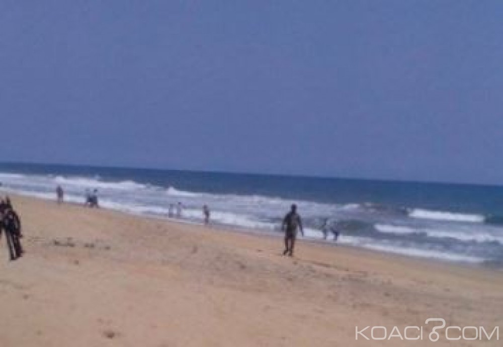 Côte d'ivoire: Pà¢ques, peu d'affluence sur les plages de Bassam après le passage des terroristes