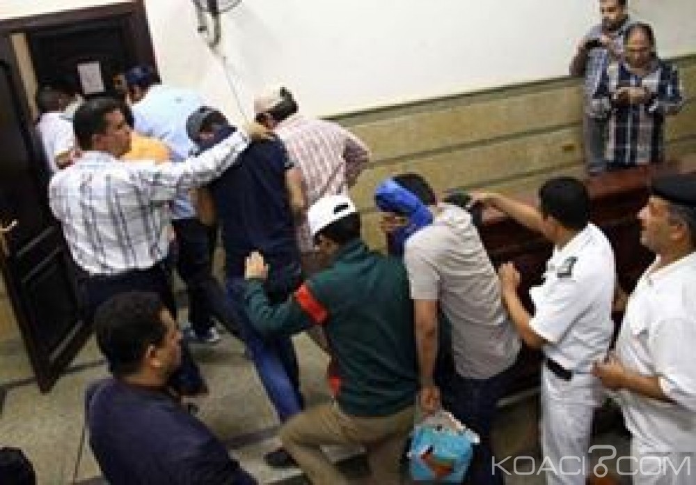 Egypte: 11 homosexuels condamnés  à  des peines de 3 à  12 ans de prison