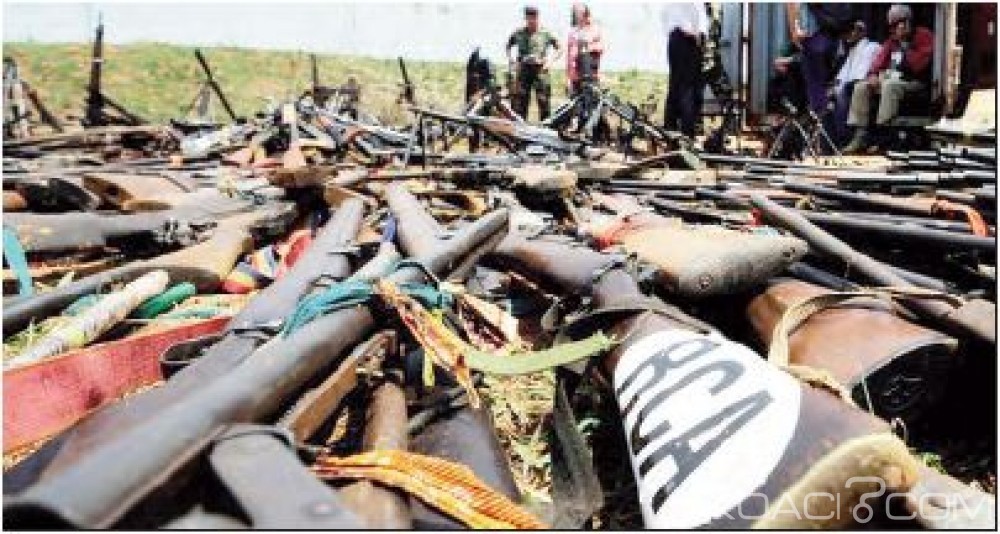 Centrafrique : 500 ex-combattants déposent volontairement les armes