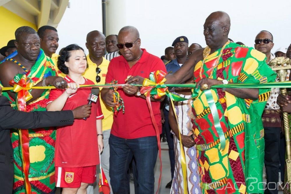 Ghana: Un stade de 16.000 places inauguré à  Cape Coast