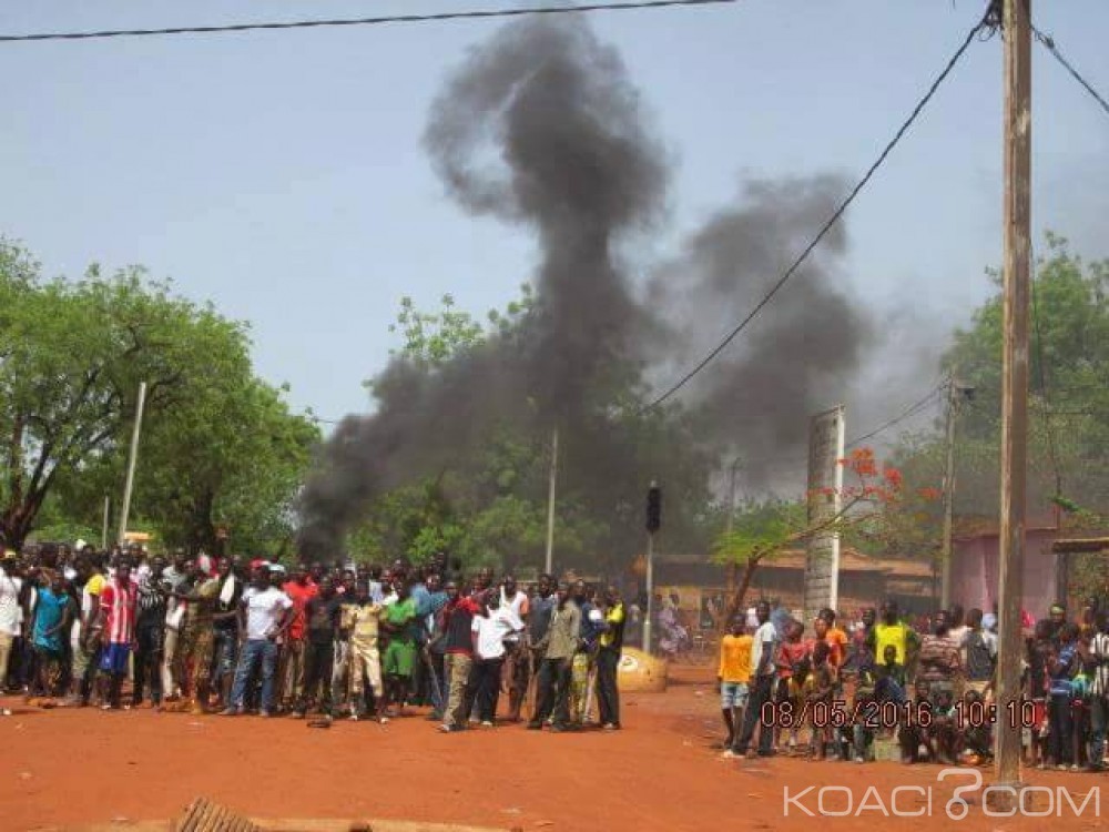 Burkina Faso : Mouvement d'humeur à  Dédougou après l'expulsion d'un leader de la société civile