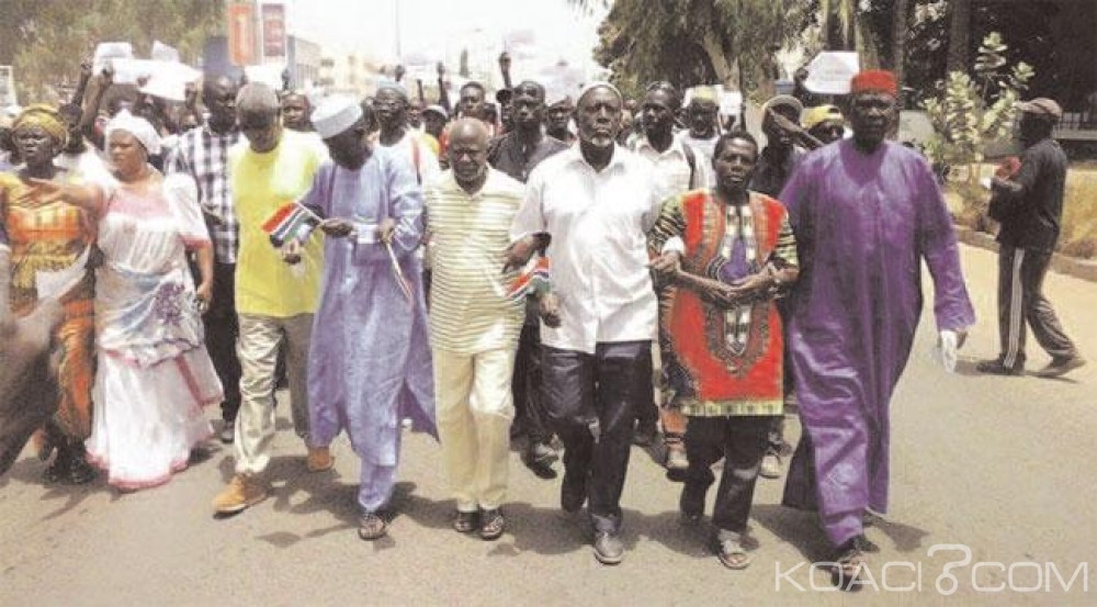 Gambie: Jammeh met en prison l'épouse et le bébé de 4 semaines de l'opposant Fatty