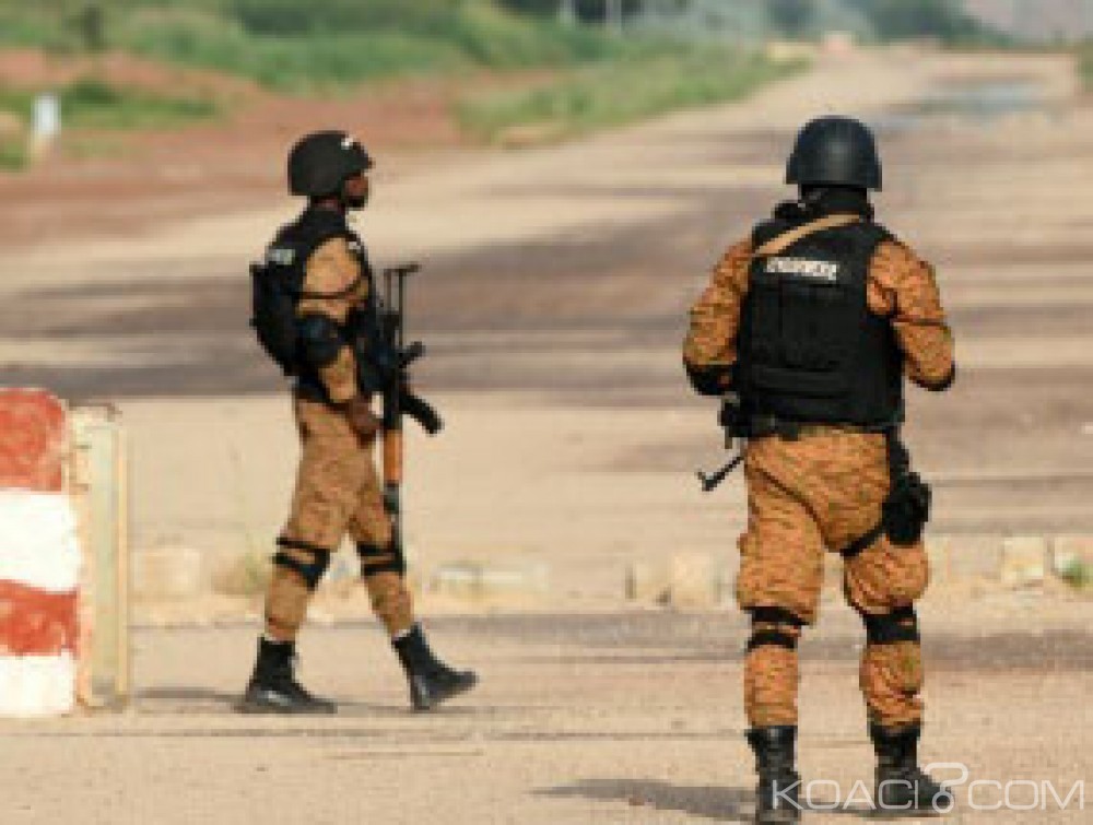 Burkina Faso: Deux policiers blessés lors d'une attaque d'un commissariat près de la frontière malienne