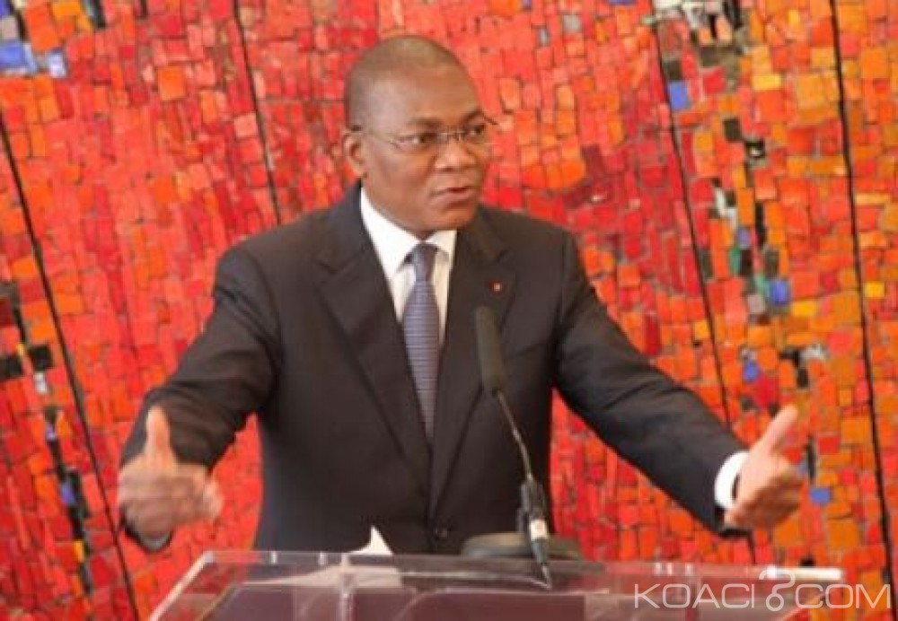Côte d'Ivoire: L'Etat annonce que la constitution modifiée entrera en vigueur à  compter de 2020