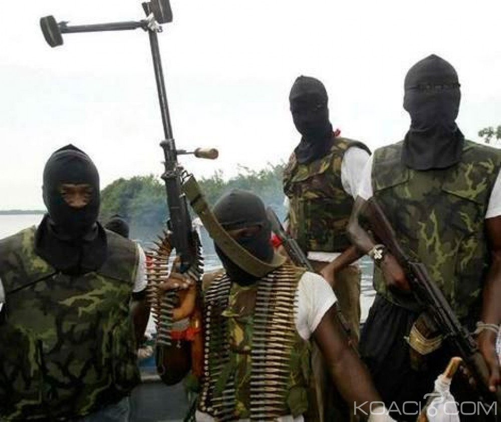Nigeria: Abuja se dit prêt à  négocier avec les rebelles du Delta du Niger