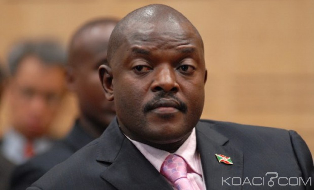 Burundi: 230 collégiens chassés pour  avoir gribouillé des photos de Nkurunziza