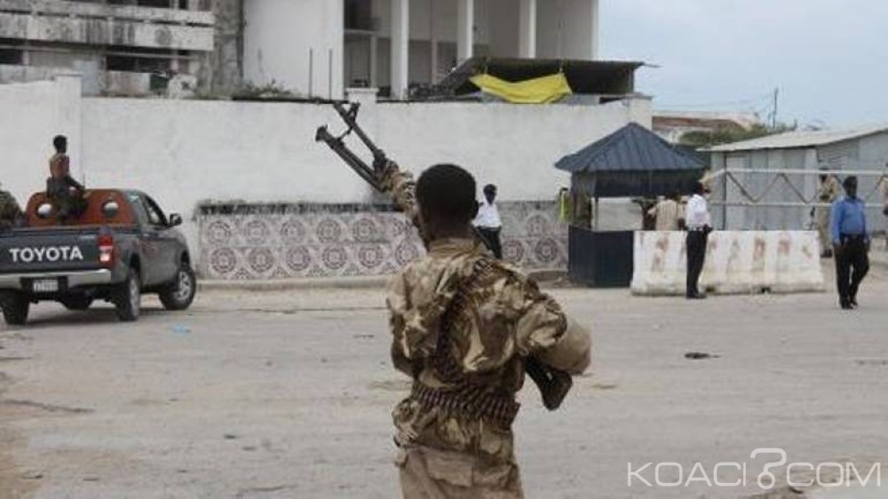 Somalie: Tirs de mortier près du parlement à  Mogadiscio