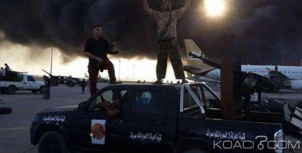 Libye :  L' explosion  d'un  dépôt d'armes  fait au moins 29 morts