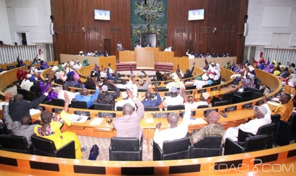 Sénégal: «Scandale fiscal» à  l'Assemblée Nationale, le ministre de l'économie dédouane les députés