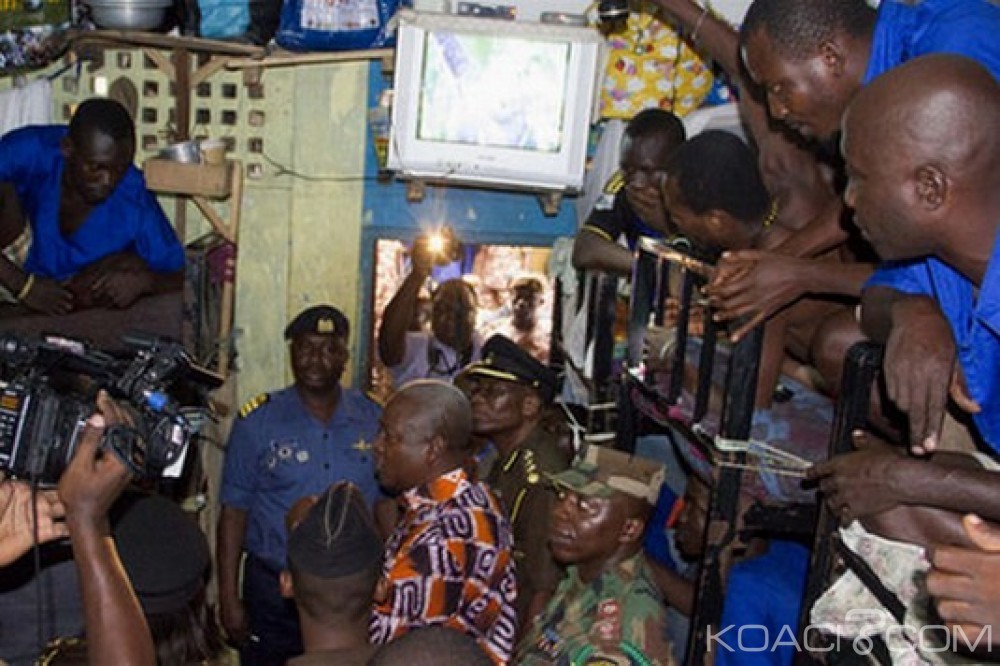 Ghana: 896 prisonniers libérés