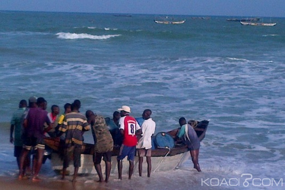 Togo-Bénin : Emportez son téléphone en condom sous les eaux