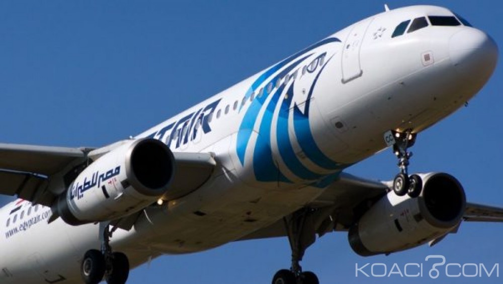 Egypte: Crash d'EgyptAir, l'appareil se serait désintégré après un incendie en plein vol