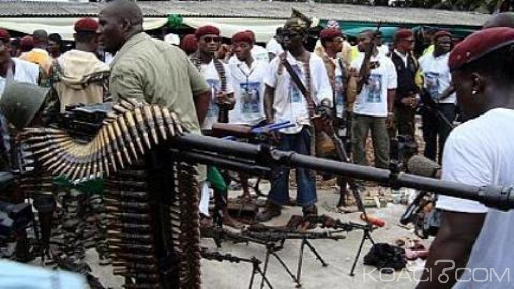Nigeria: L'armée arrête sept personnes accusées de fournir des explosifs aux rebelles