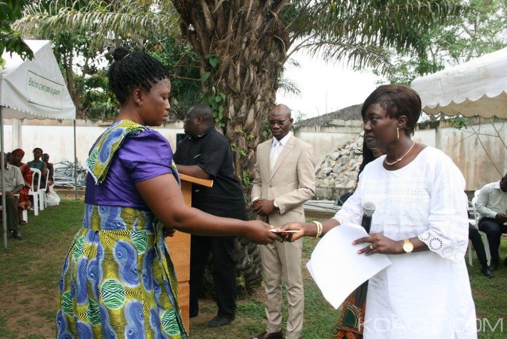 Côte d'Ivoire: Crises ivoiriennes, 91 personnes ont reçu des chèques, Mariatou Koné rassure celles qui sont encore en attente