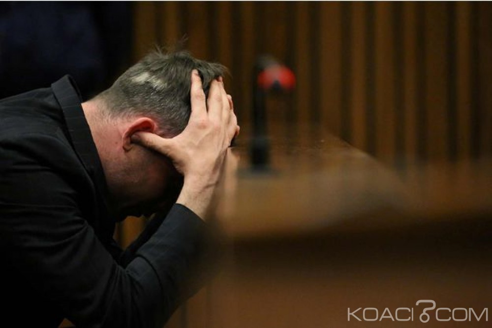 Afrique du Sud: L'athlète Oscar Pistorius hospitalisé aurait tenté de mettre fin à  ses jours