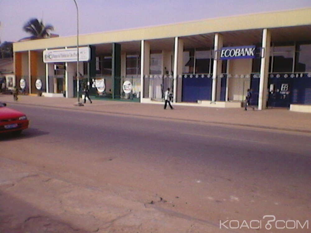 Côte d'Ivoire: Université de Bouaké, Ecobank accusée d'avoir roulé les enseignants dans la farine