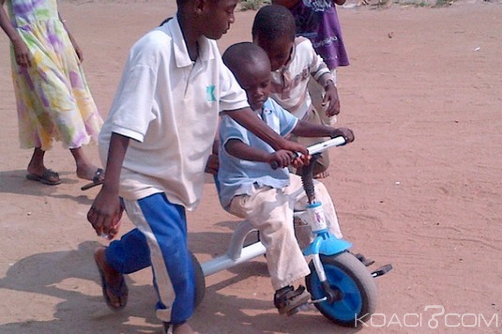 Togo: «Cours de rues» après cours de vacances