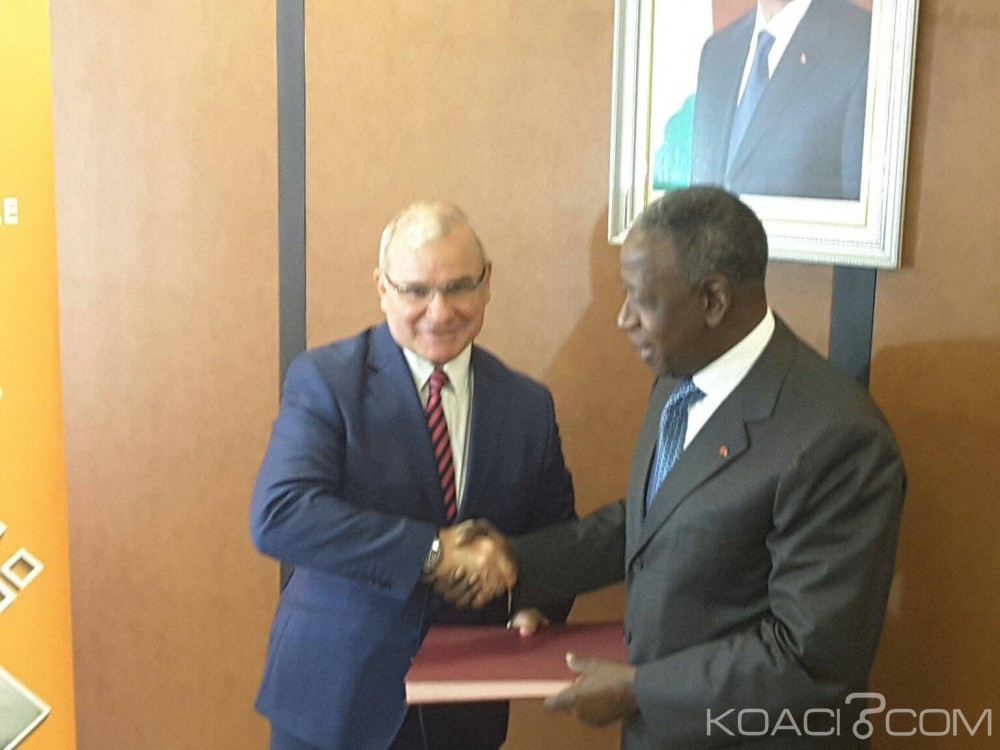 Côte d'Ivoire: Accroissement de la capacité de production d'énergie, Adama Toungara signe deux accords avec Azito Energie et CIPREL