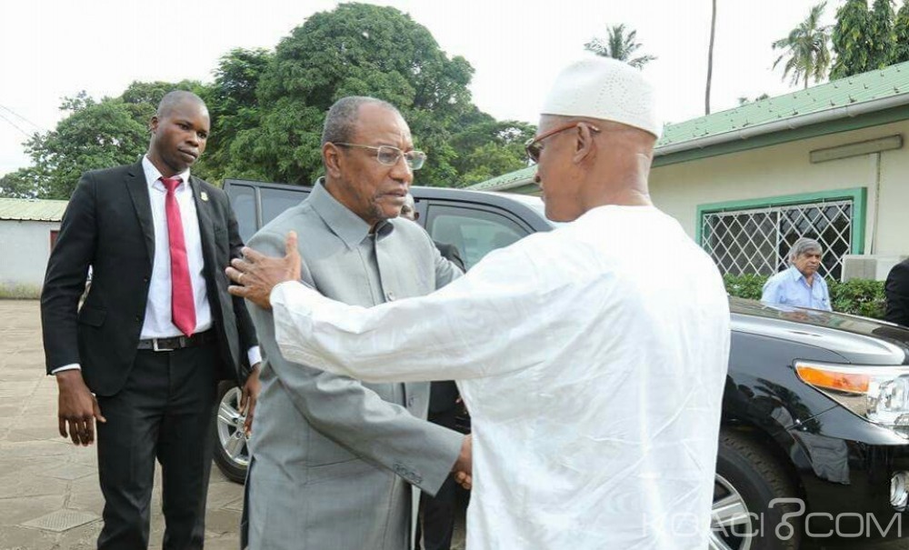 Guinée: Alpha Condé au domicile de l'opposant  Cellou Dalein Diallo endeuillé par le décès de son frère aîné