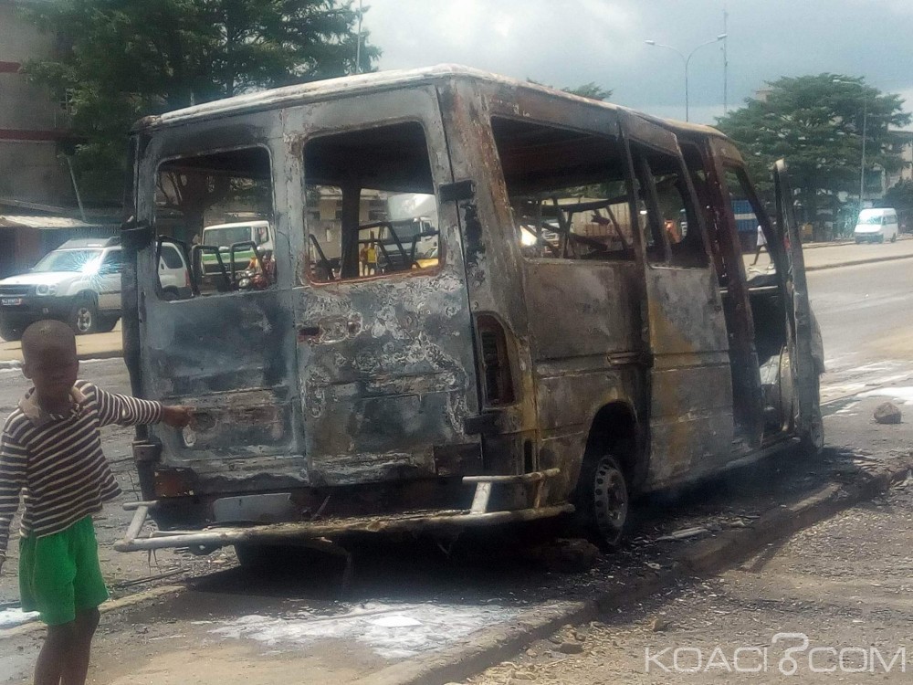 Côte d'Ivoire: Abobo, un gbaka prend feu non loin de la gare routière, des passagers blessés légèrement