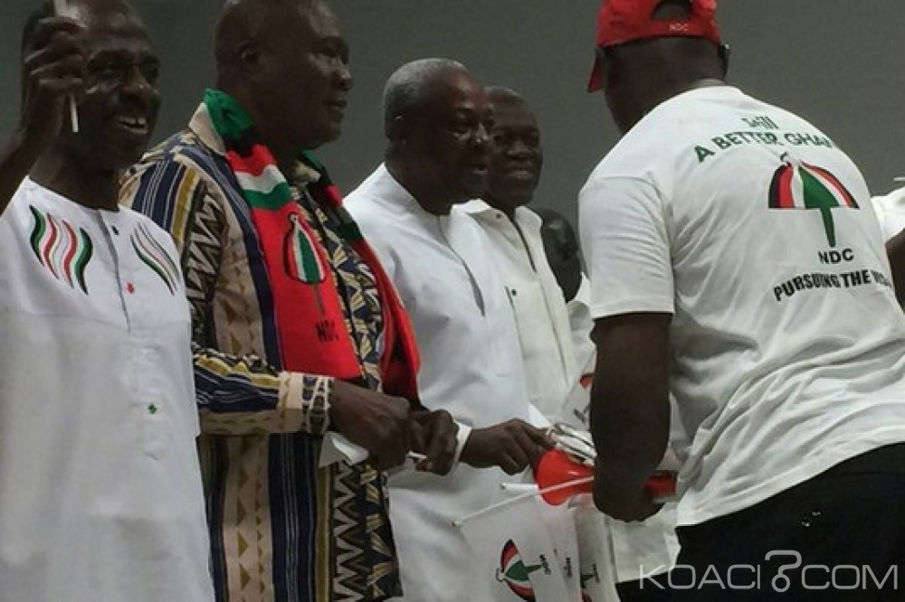 Ghana: Course à  la présidence, 5 premiers dossiers de candidatures retirés